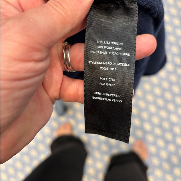 ALICE + OLIVIA cashmere cocoon midi sweater round bottom design great condition - Picture 6 of 8